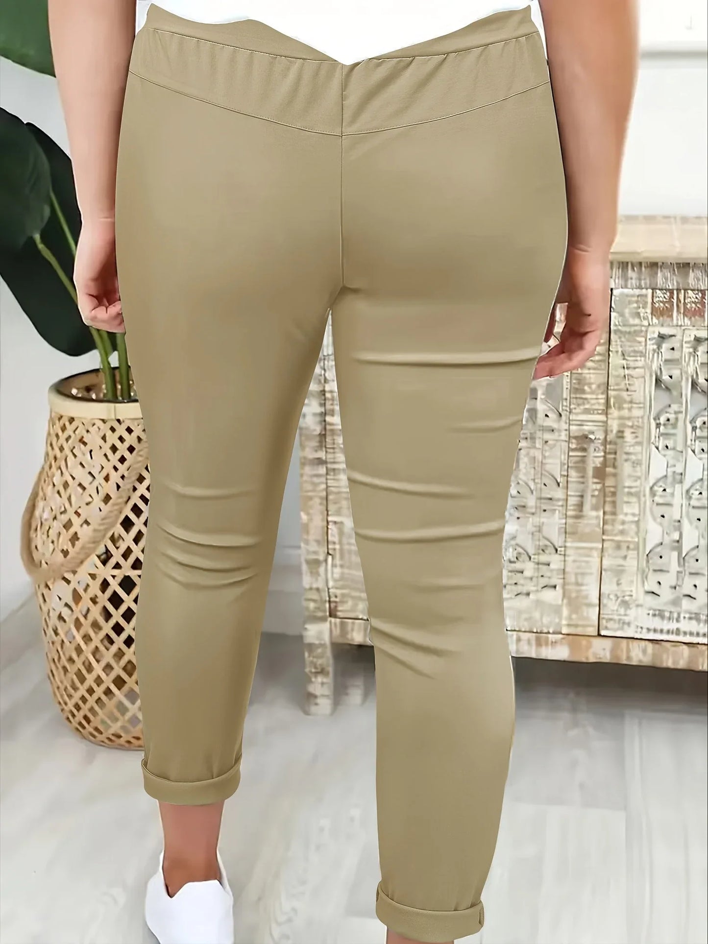 Edvige Alberti™ Elegant Stretch Trousers for All Day Comfort