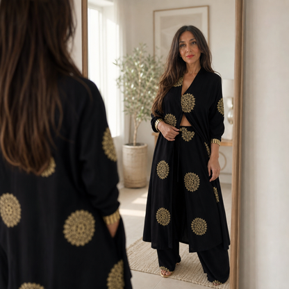 Edvige Urbinati™ Elegant Embroidered Modest Two-Piece Set