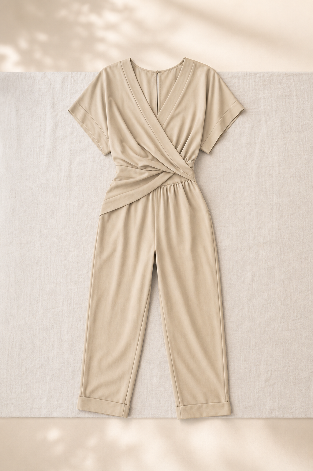 Eufemia Bonacolsi™ Effortless V-Neck Fitted Set