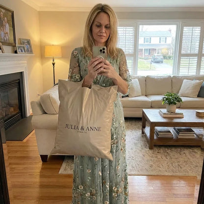 Felicia Ramazzotti™ Flowy Floral Set for Warm Days