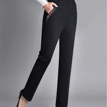 FlexiFit™ Comfortable Women's Jeans with Pockets