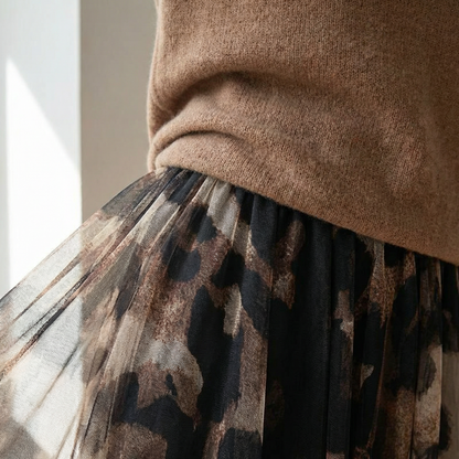 Giulia Greco™ Effortless Leopard Sweater Skirt Set