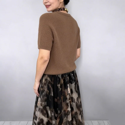 Giulia Giulia Greco Effortless Leopard Sweater Skirt Set - close-up of leopard print skirt detail