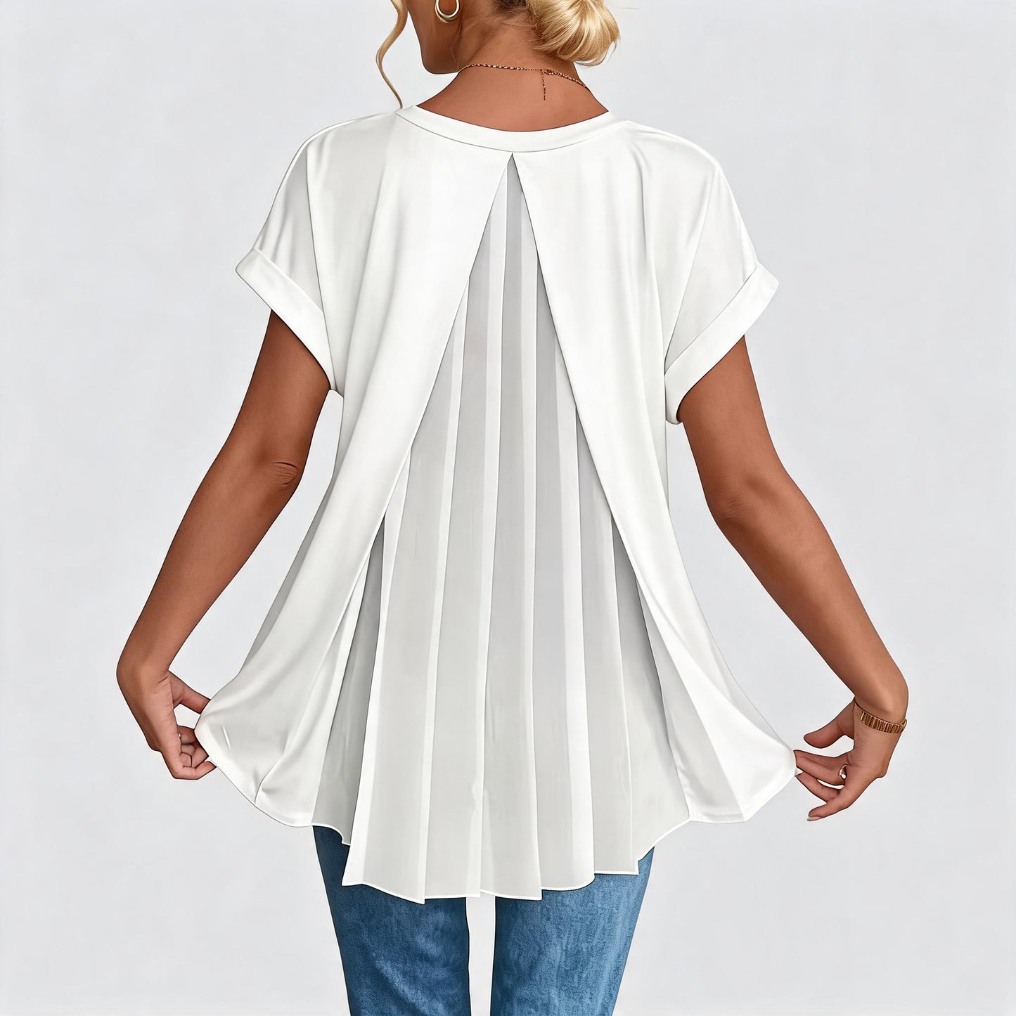 Hoveline™ Relaxed Fit Colorblock Everyday Tee