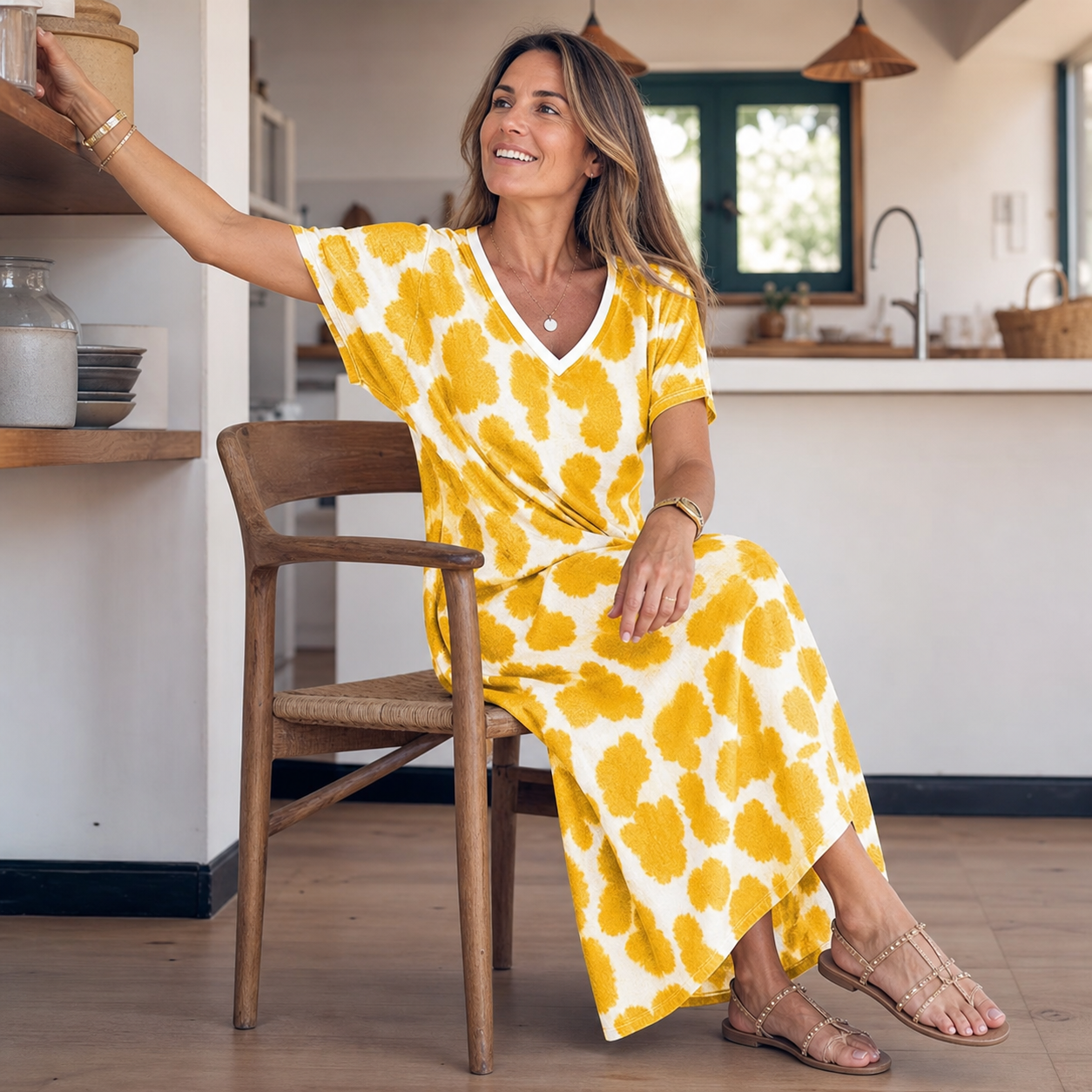 Ilda Brunelli™ Versatile V-Neck Dress for Effortless Style