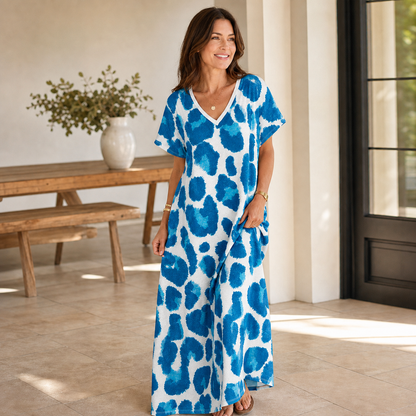 Ilda Brunelli™ Versatile V-Neck Dress for Effortless Style