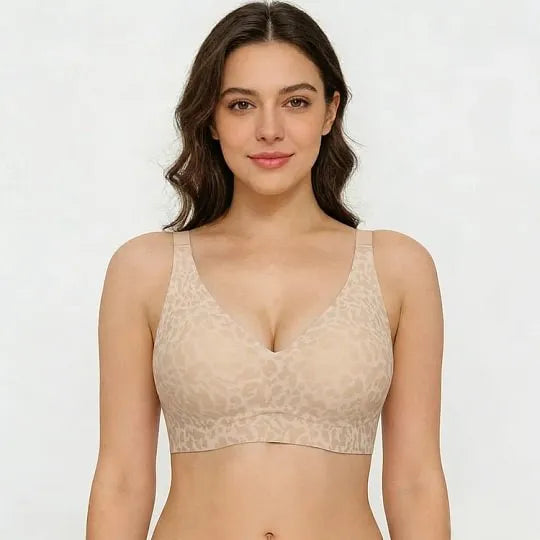 Velara™ Soft Seamless Deep V Wireless Bra