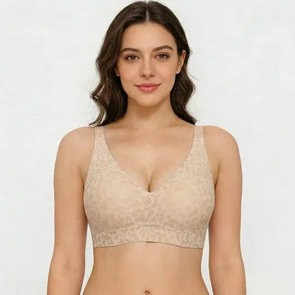Velara™ Soft Seamless Deep V Wireless Bra