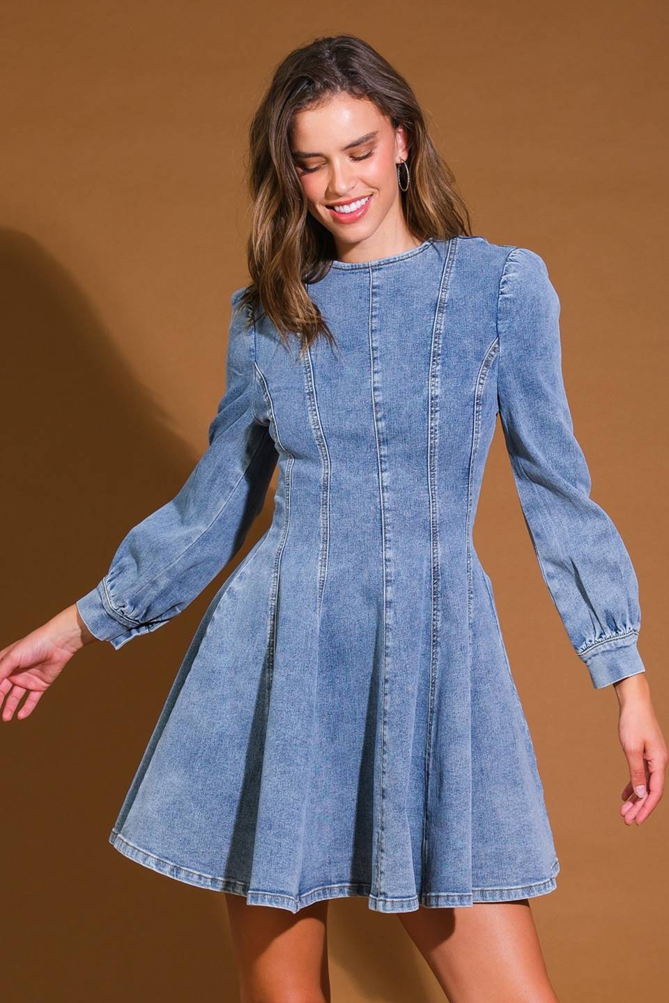 Lara Valdarno™ Versatile Mini Dress for Everyday Outings