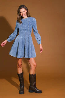 Lara Valdarno™ Versatile Mini Dress for Everyday Outings
