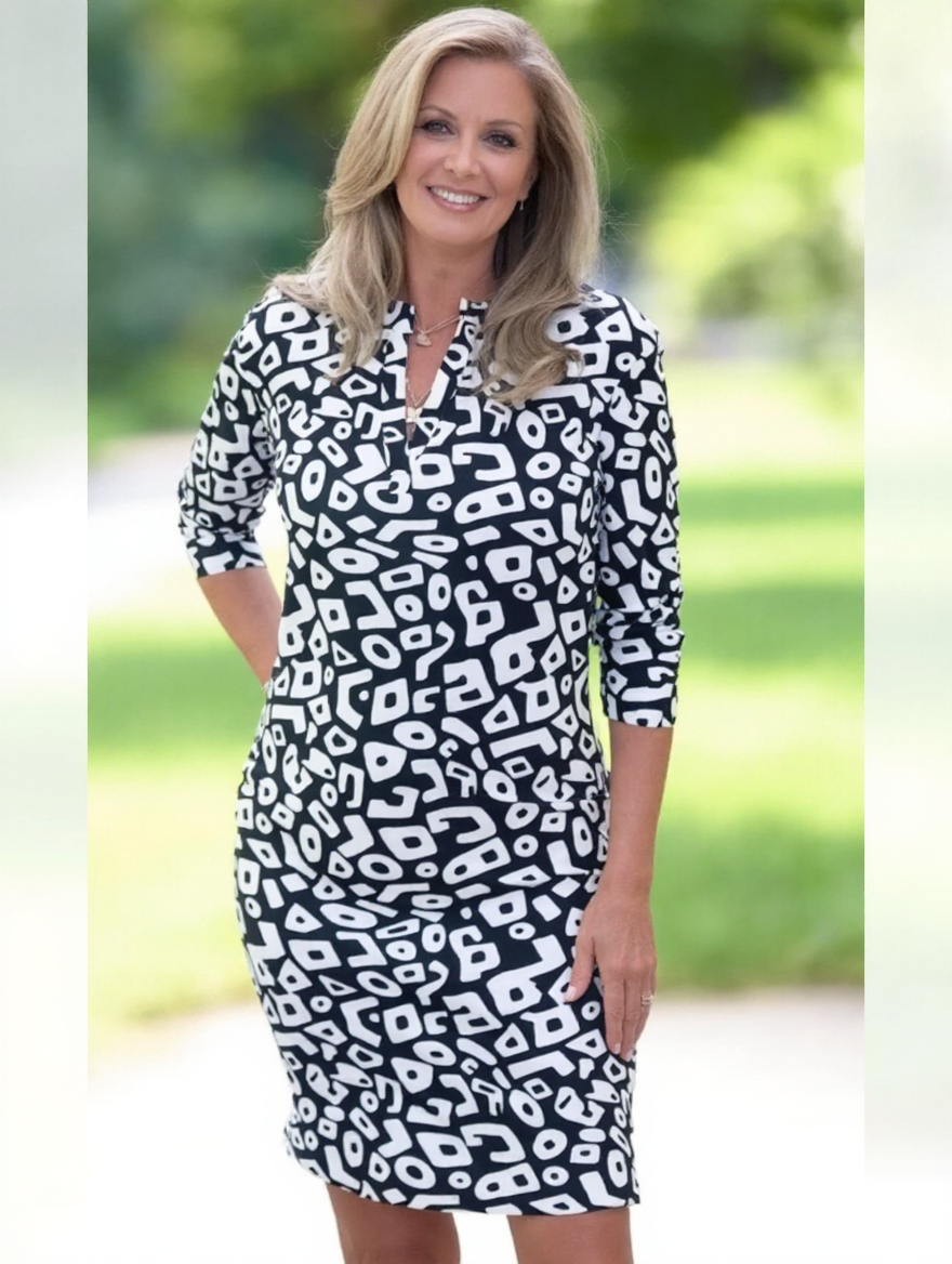 Liliana Cenci™ Breezy Print V-Neck Casual Dress