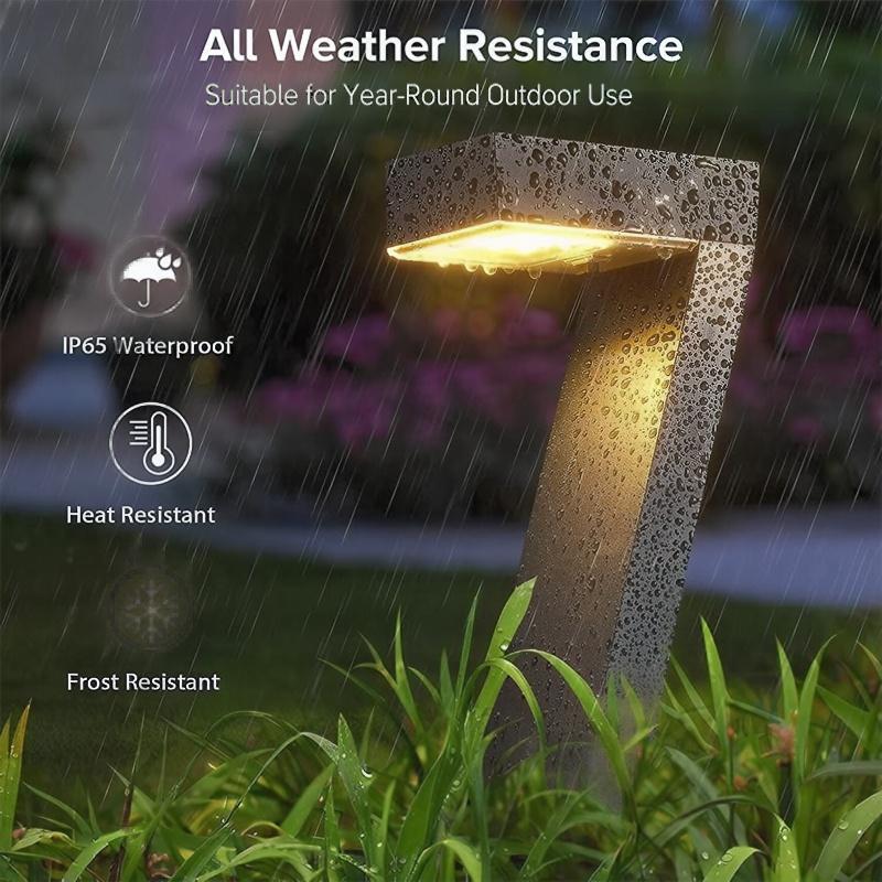 Lumiera™ Solar Pathway Lights for Warm Evening Ambiance