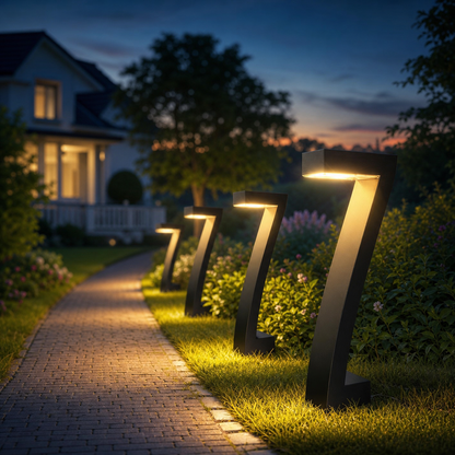 Lumiera™ Solar Pathway Lights for Warm Evening Ambiance