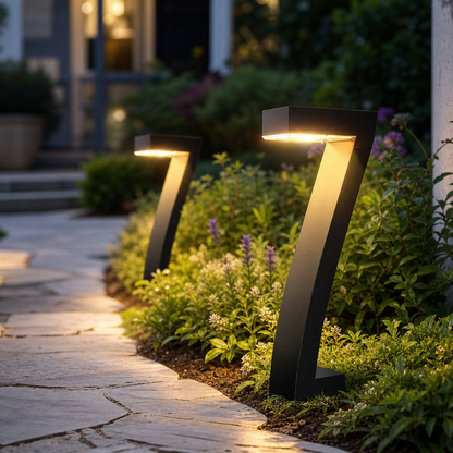 Lumiera™ Solar Pathway Lights for Warm Evening Ambiance