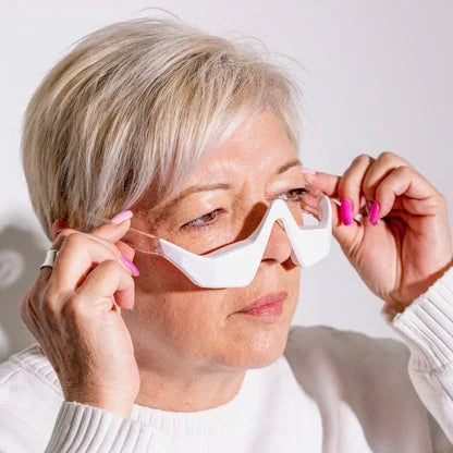 Lumirané™ Soothing Eye Massager Reduces Dark Circles
