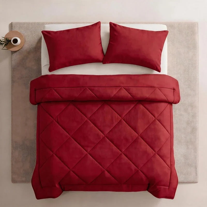 Lumvella™ Elegant 3-Piece Comforter Set with Breathable Shams
