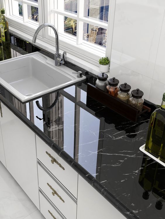 LuxBox™ DIY marble wallpaper
