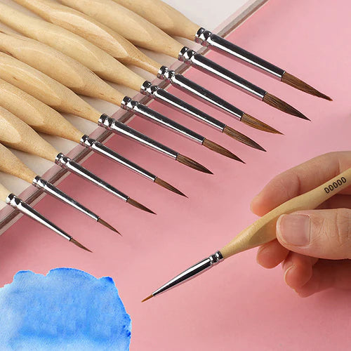 MiniArt™ Miniature set of wooden art brushes