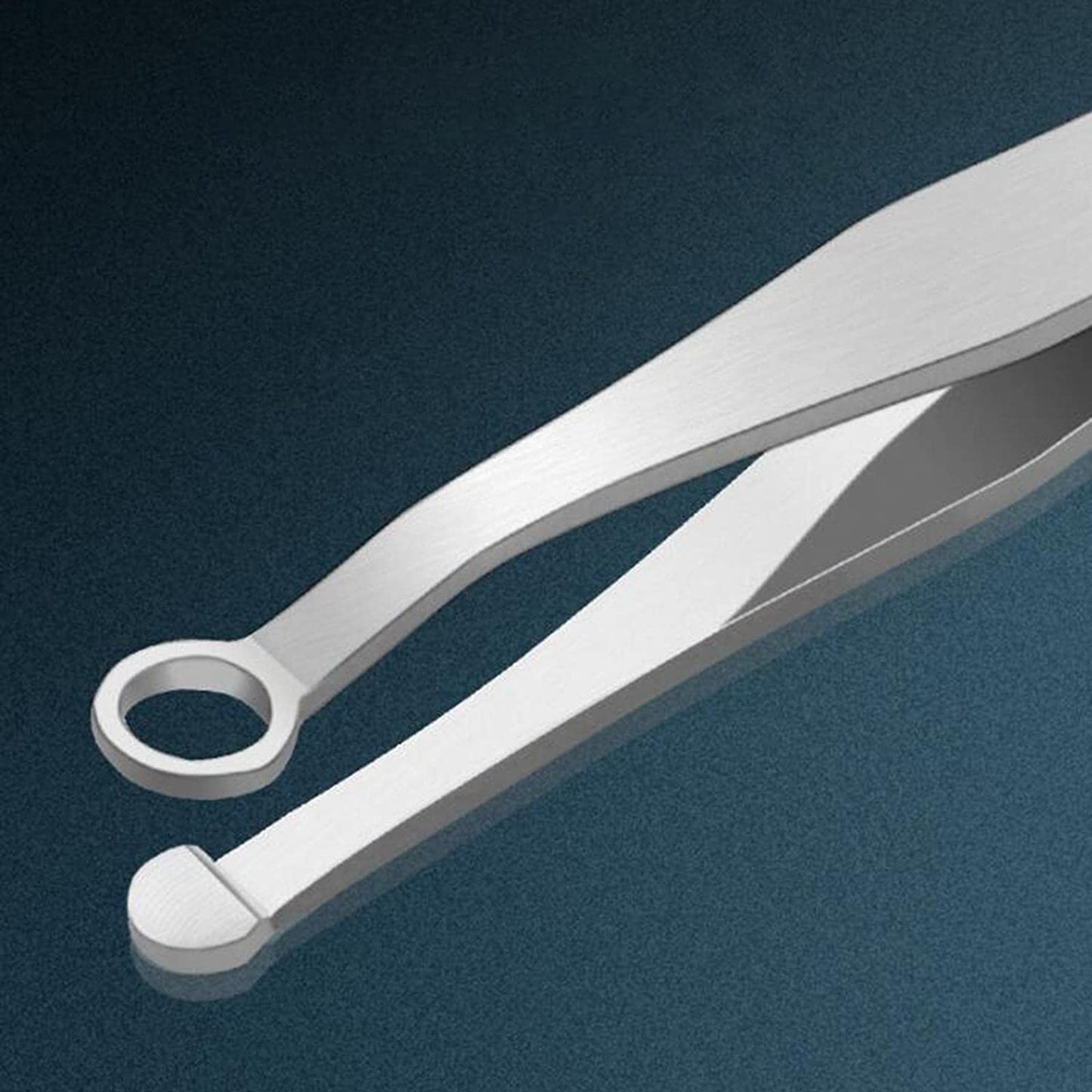 Mr. CleanCut™ Tweezers for precise nose hair trimming