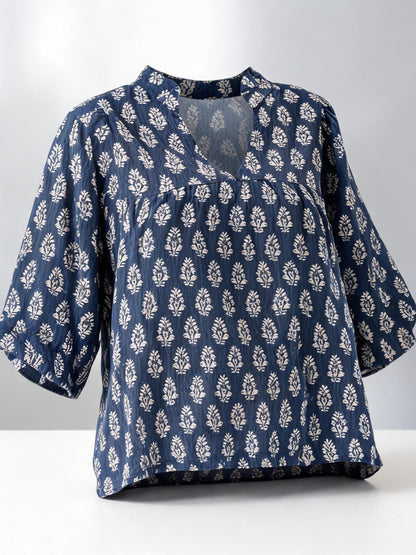 Nadia Corradini™ Flowy Printed Top for Effortless Style