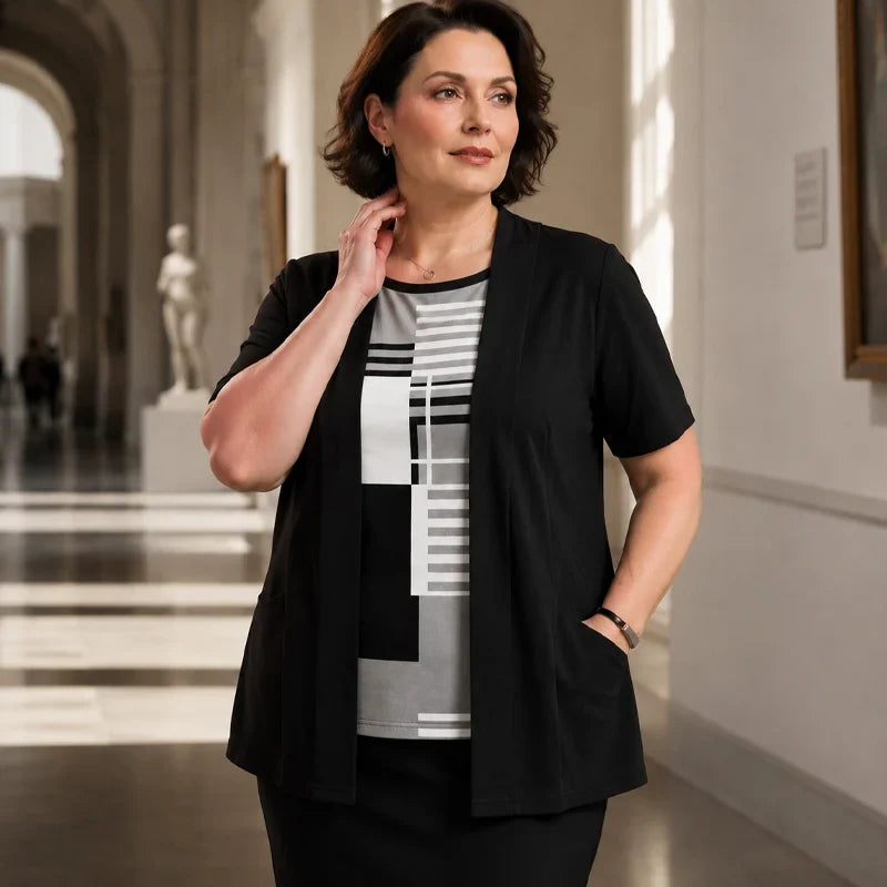 Natalia Bentivoglio™ Color Block Top for Effortless Style