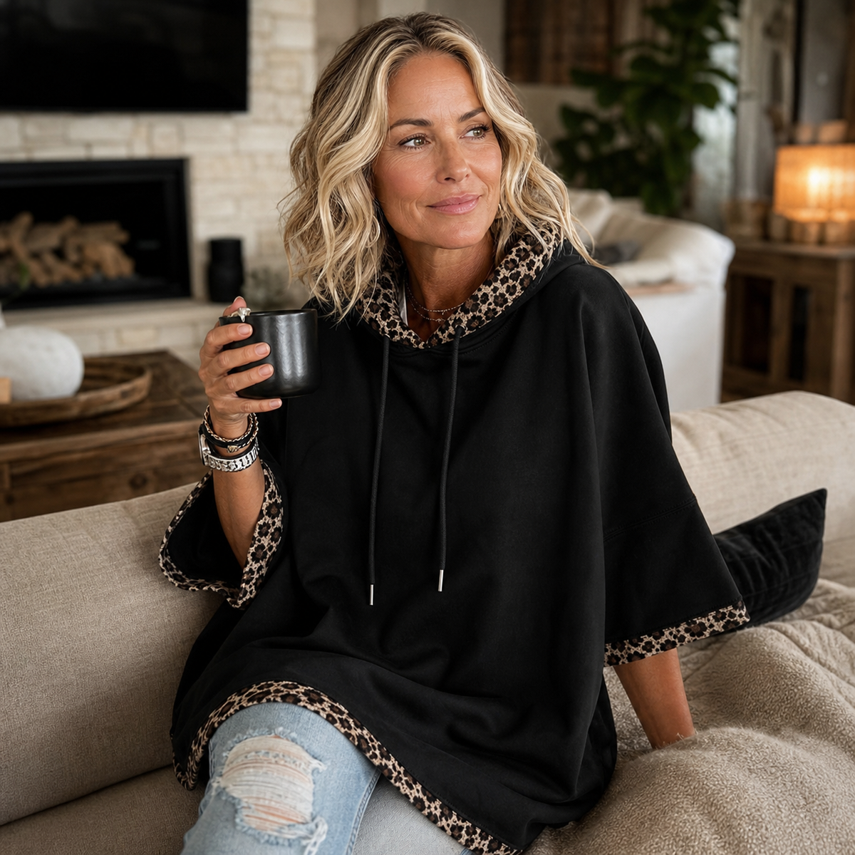 Nedda Capecchi™ Hooded Batwing Sweatshirt for Effortless Casual Style