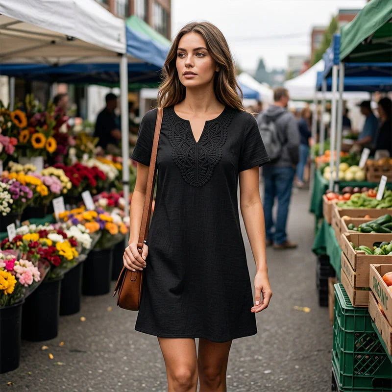 Nives Torriani™ Relaxed V-Neck Lace Dress for Easy Summer Days