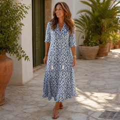 Paola Salmi™ Flowy V-Neck Dress for Effortless Summer Style