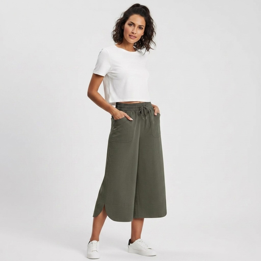 Pierina Danesi™ Relaxed Cropped Pants for Lounge and Outings