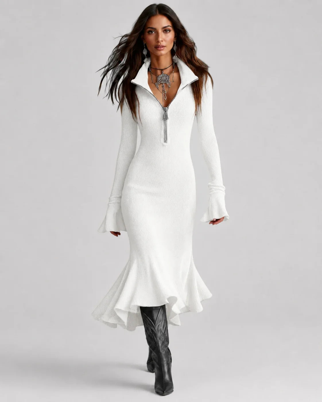 Quirina Spinola™ Elegant Bell Sleeve Dress for Effortless Style