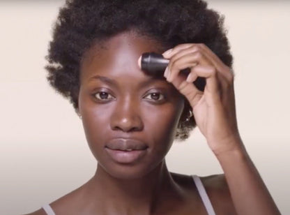 HerbaBeauty™ Gentle facial roller against sebum and sweat | Smooth skin anytime, anywhere!