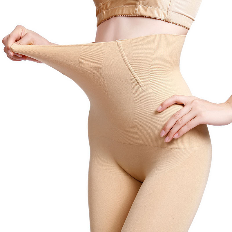 SecretShapes™ Shaping design with a high waist