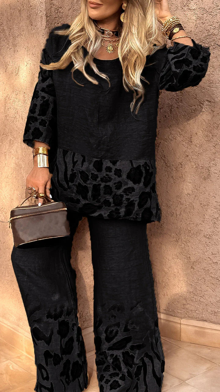 Tania Vassalli™ Elegant Leopard Suit for Special Occasions