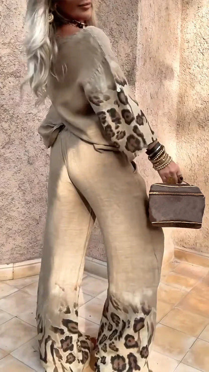 Tania Vassalli™ Elegant Leopard Suit for Special Occasions