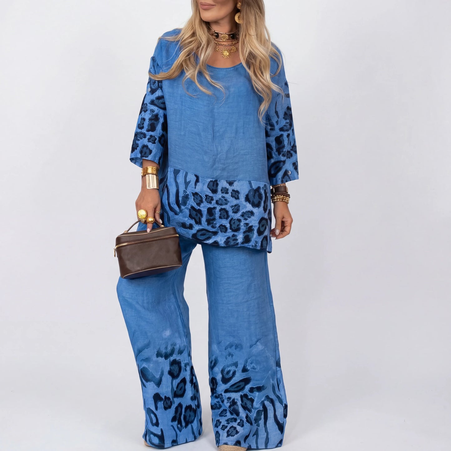 Tania Vassalli™ Elegant Leopard Suit for Special Occasions