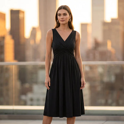 Tecla Tedeschi™ Flattering Sleeveless Dress for Easy Elegance