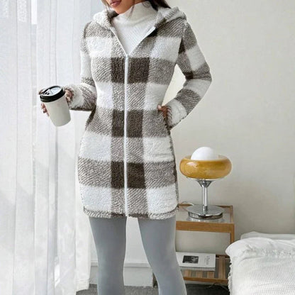 Venturina Casagrande™ Hooded Plaid Jacket for Effortless Warmth