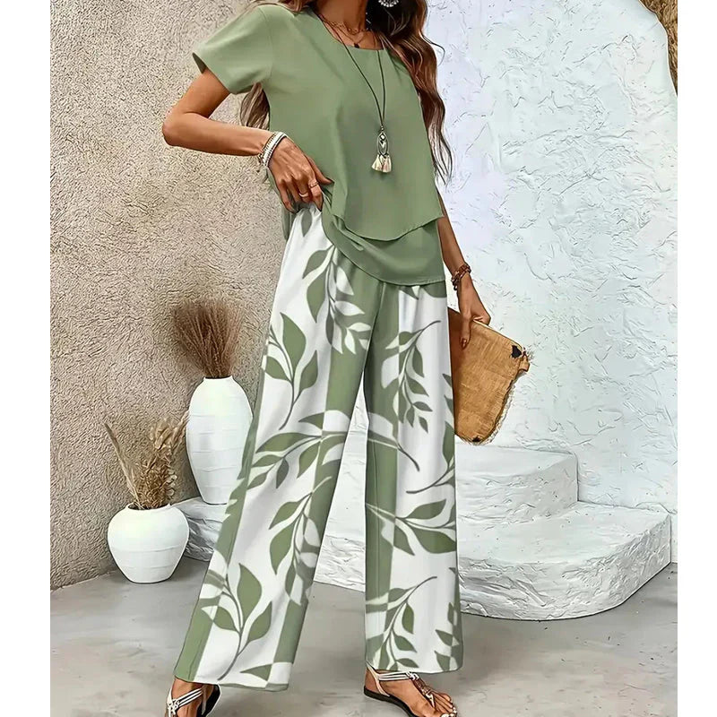 Vittoria Frangipane™ Leaf Print Two-Piece Vacation Set