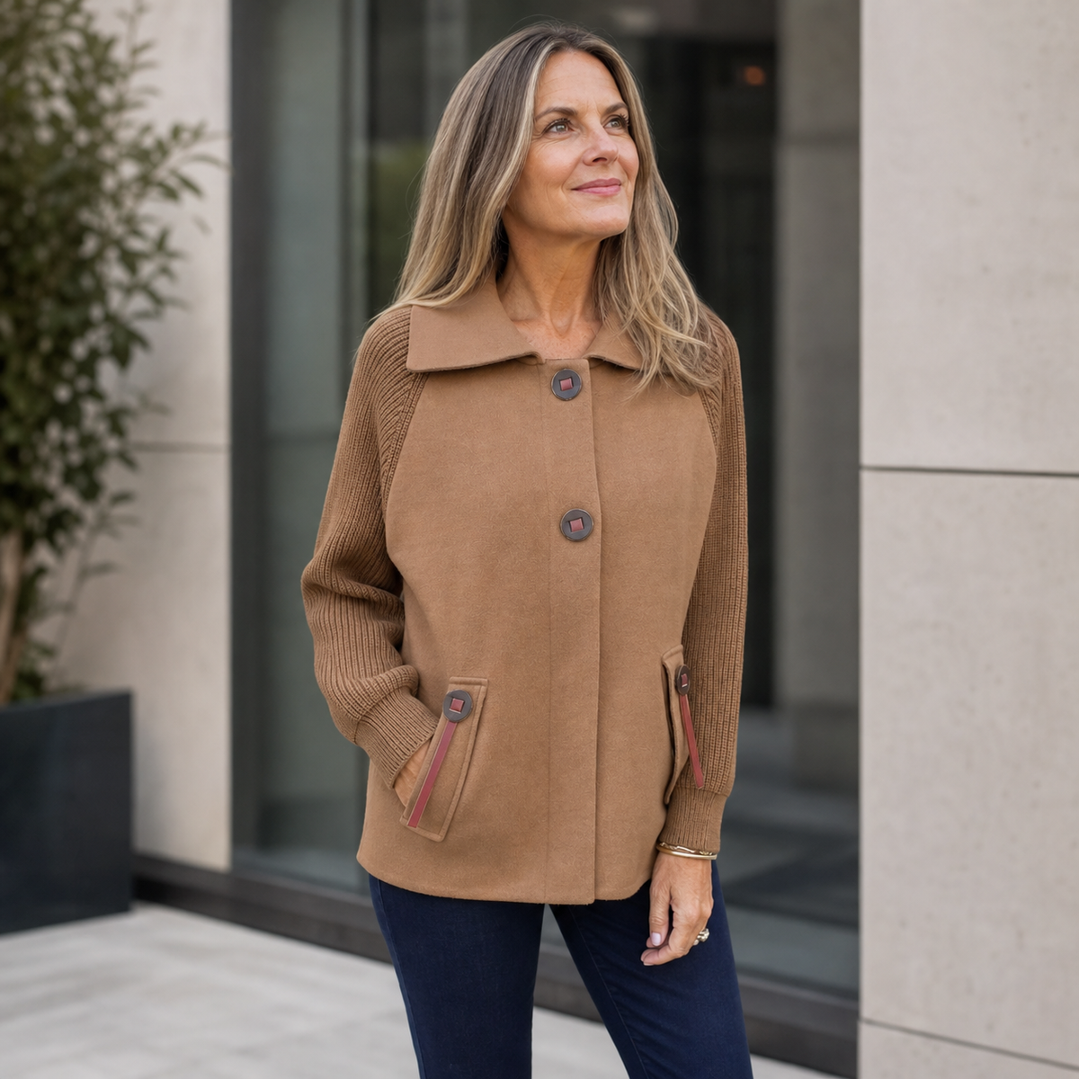 Yara Gualtieri™ Elegant Everyday Jacket for Colder Months