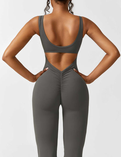Roberta Fit™ Slim jumpsuit with a flap at the back