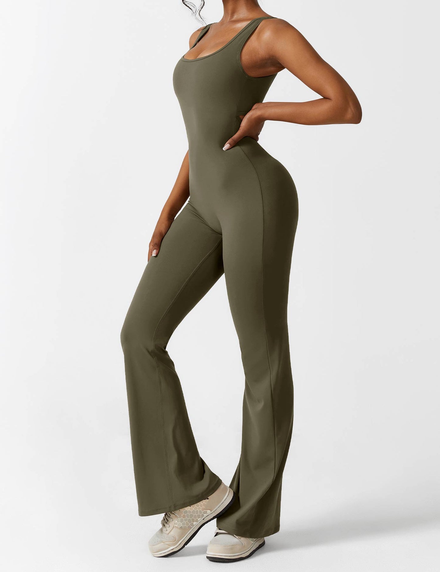 Roberta Fit™ Slim jumpsuit with a flap at the back