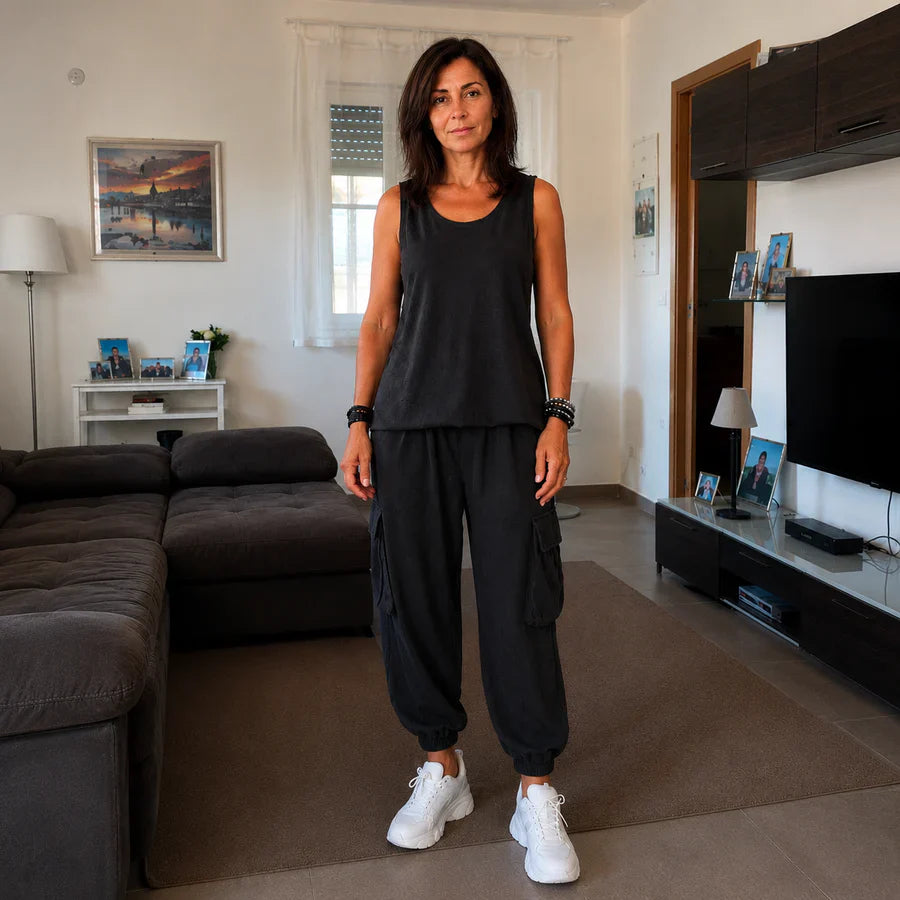 Zelinda Vergano™ Elegant Lace Top and Pocket Tracksuit
